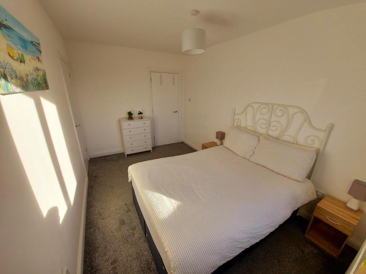 Teddy Bears' 3-Bedroom Maisonette Солткоутс Екстериор снимка